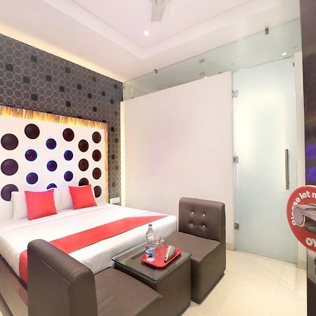 Oyo 14829 Hotel J Cruise Ludhiana Ngoại thất bức ảnh