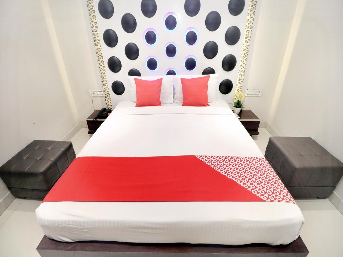 Oyo 14829 Hotel J Cruise Ludhiana Ngoại thất bức ảnh